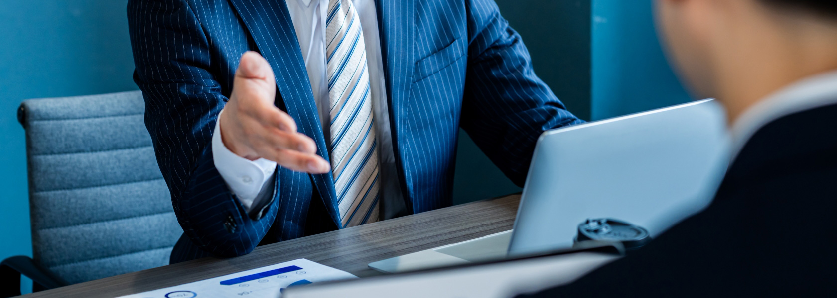 金髪社長の元が取れるコンサルティング